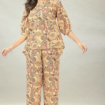 Saasha clothing